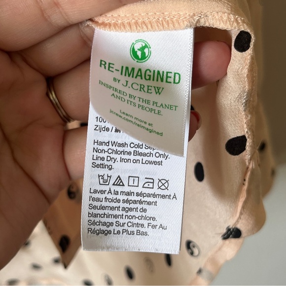 J.Crew Top Button Down Classic Fit Silk Mixed Dots Pink Blouse Happy Face Size 2 - Picture 6 of 11